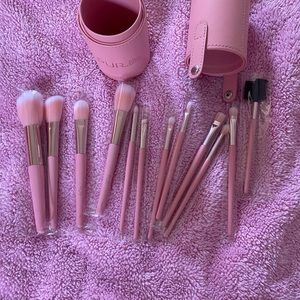 Makeup brush set